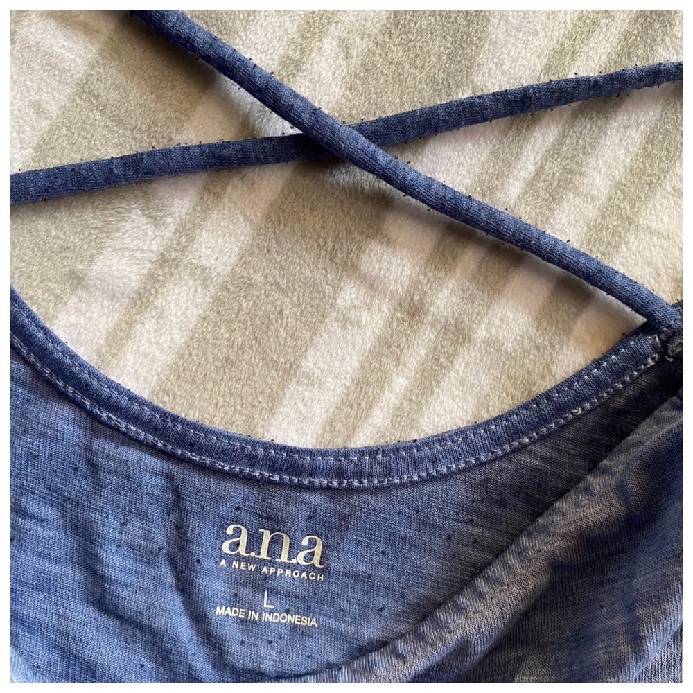 a.n.a. blouse - Picture 2 of 5